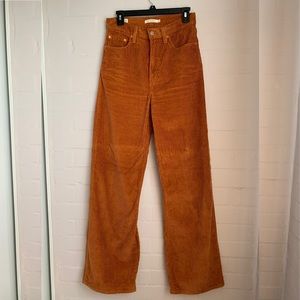 Levi Ribcage wide leg corduroys